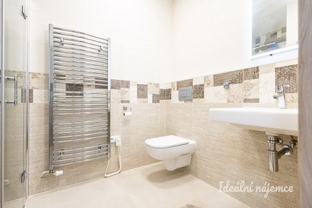 Pronájem bytu 1+kk 38 m² - Photo 3