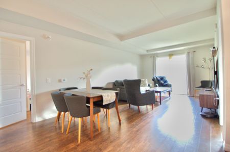 For Lease - 35 Kingsbury Square Unit# 310, Guelph, Ontario - Photo 3