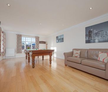 6 bedroom detached house to rent - Photo 1