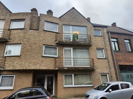 Verzorgd tweeslaapkamer appartement met garage in centrum Hooglede - Photo 4