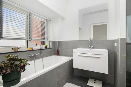 Te huur: Appartement Aert van der Goesstraat 35 in Den Haag - Photo 3