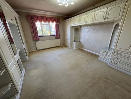 5 bedroom detached house to rent - Photo 3