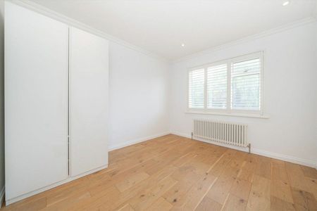 Longford Close, Hampton Hill, TW12 - Photo 2