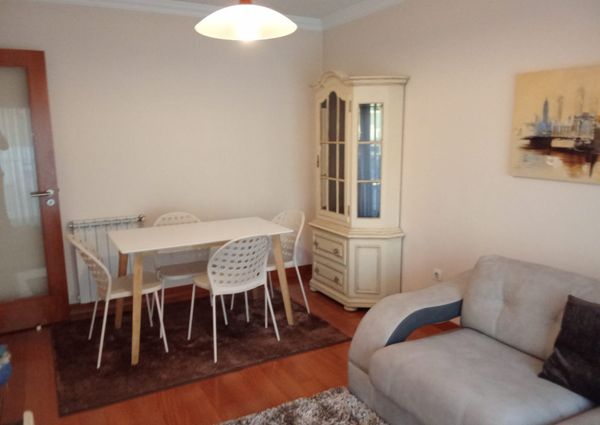 Apartamento T1 mobilado e equipado com garagem fechada. Glicínias!