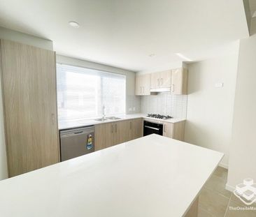 Direct Street Access Across from Park - Photo 5