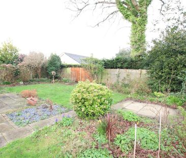 St Just Close, Ferndown, Dorset, BH22 - Photo 2