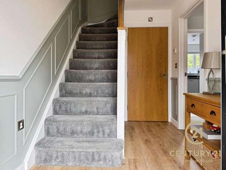 Elder Place, Liverpool, L25 - Photo 3