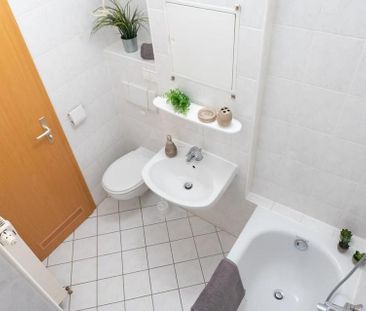 2-Raum-Wohnung nahe Theaterplatz mit Einbauküche - Foto 1