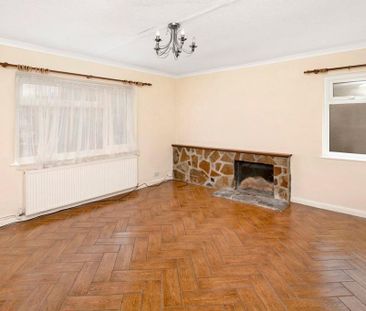 4 bedroom detached house to rent - Photo 1