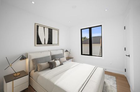 For Lease - 681 Glencairn Avenue, Toronto, Ontario - Photo 2