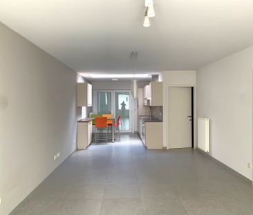 Moderne woning met 3 slaapkamers, tuin en garage. - Foto 1