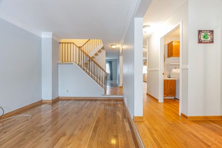 For Lease - 1799 Bromont Way, Orleans - Convent Glen and Area, Ontario - Photo 3