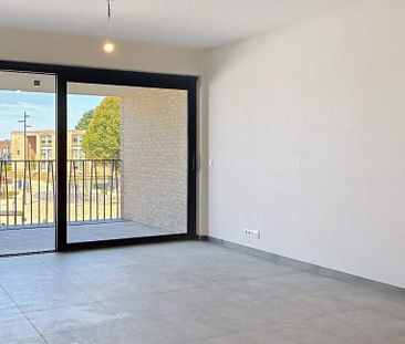 Appartement te huur in Zonhoven voor € 1.140 met 2 slaapkamers - Photo 3