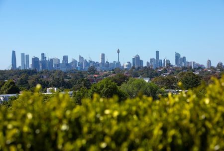 Luxury Studio with Sydney CBD Skyline Views - Photo 3
