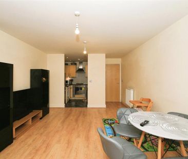 2 bedroom flat to rent - Photo 1