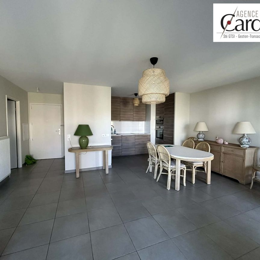 Location Appartement 3 pièces 66m² MARSEILLE 3ème - Photo 1