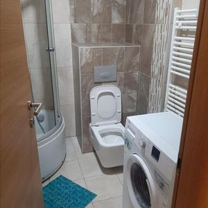 Garsoniera de inchiriat in zona Piata Victoriei - Photo 3