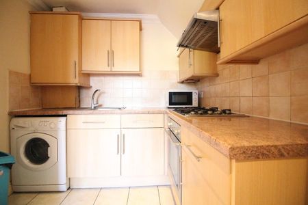 Langley Road, Slough - Photo 5