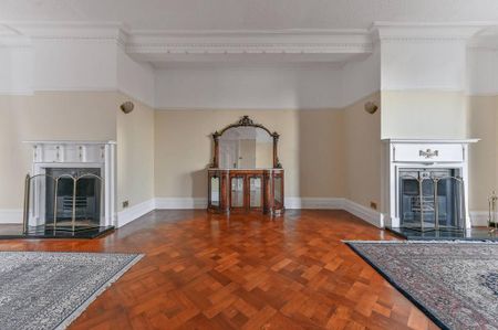 6 bedroom detached house to rent - Photo 4