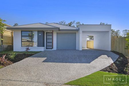 Modern Living at Its Best! - Photo 5