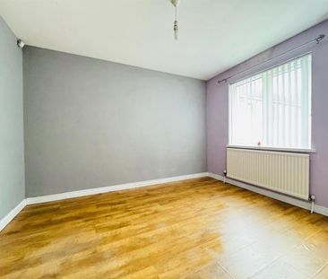 105 East Way, Rathcoole, - Photo 4