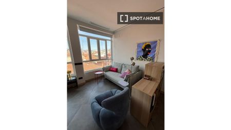 1 bedroom luxury Apartment for rent in Madrid, Spain - Photo 3