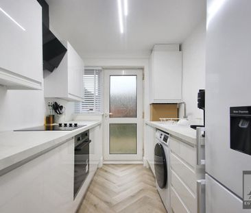 2 bedroom flat to rent - Photo 6