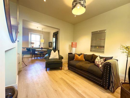 Chapel Hill, Clevedon - Photo 1
