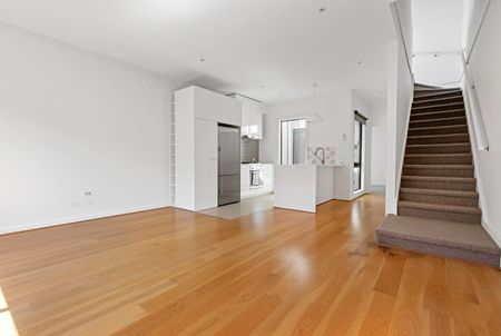 71 Amelia Street, Brunswick VIC 3056 - House For Rent | Domain - Photo 4