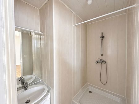 Location Appartement 1 pièce 33m² - Photo 5