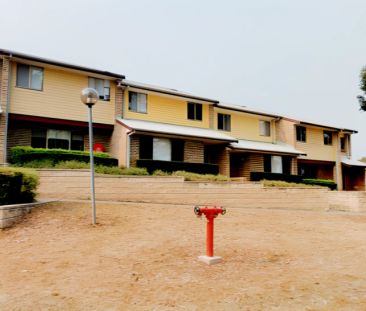 5 Bedroom Townhouse with Ensuite - Photo 6