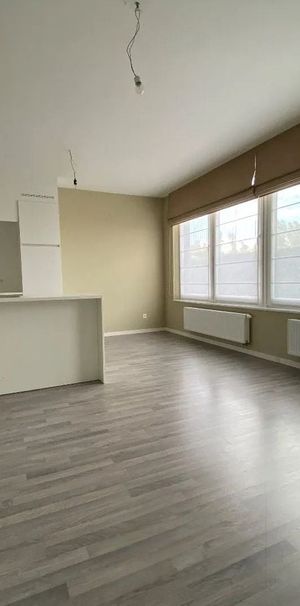 Appartement te huur in Koekelare voor € 670 met 1 slaapkamer - Photo 1