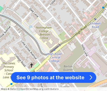 Graduation House - Photo 1