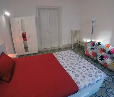 Via Zara, Florence, Tuscany 50129 - Photo 3