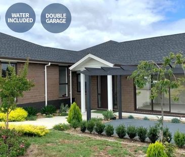 Modern Living with Water Included! - Photo 4