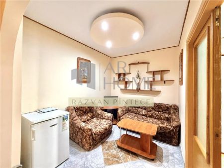 Inchiriere garsoniera dubla ultracentral Palatul de Justitie Ploiesti - Fotografie 3