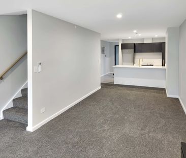 New Apartment - Photo 4