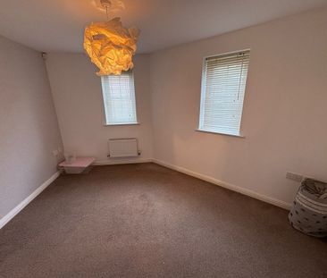 Glan Yr Afon, Gorseinon, SWANSEA - Photo 4