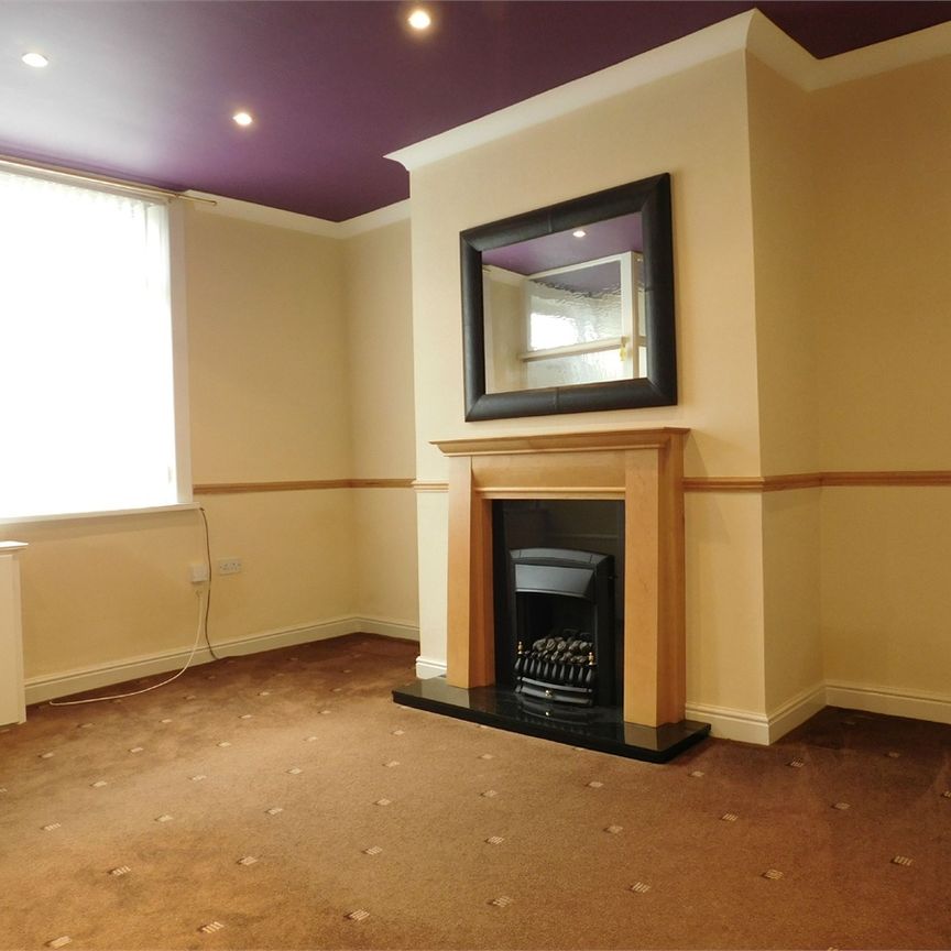 Wellington Street - Photo 1