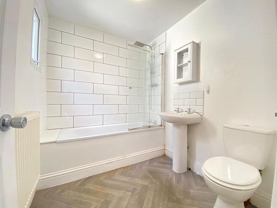 6 bedroom house share to rent - Photo 1