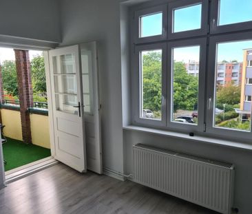 2,5-Zimmer-Wohnung mit Balkon & Garten in Tempelhof - Photo 1