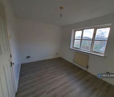 2 bedroom terraced house to rent - Photo 6