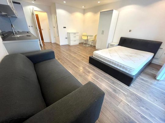 1 bedroom apartment to rent - Photo 1