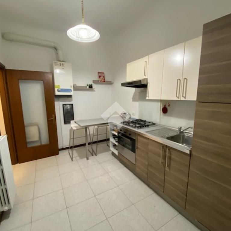 Bilocale in affitto - Photo 1