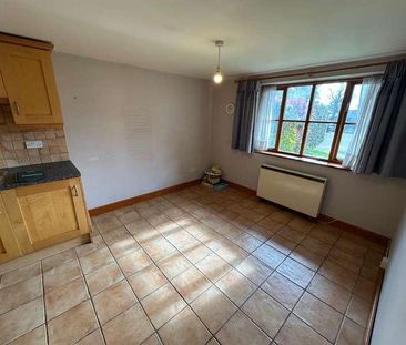 Rickyard Cottages, Broad Hinton, SN4 - Photo 5