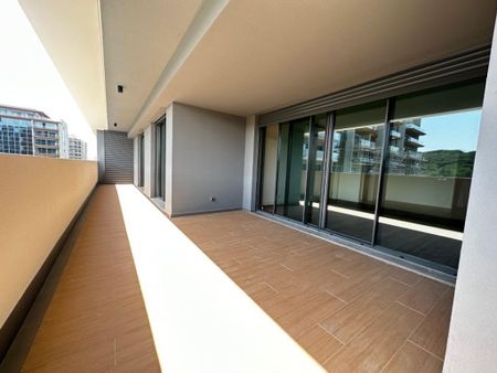 2 room luxury Flat for rent in Oeiras, Lisbon - Photo 4