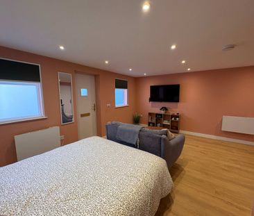 Studio Apartment – Medium Let - Photo 1