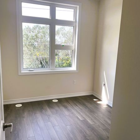 For Lease - 20 Halliford Place Unit# 115, Brampton, Ontario - Photo 3