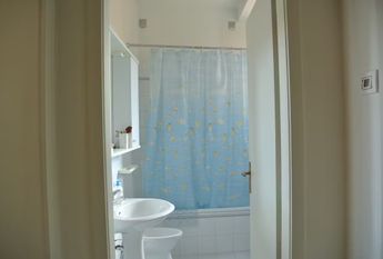 Via Savonarola, Padova, Veneto 35137