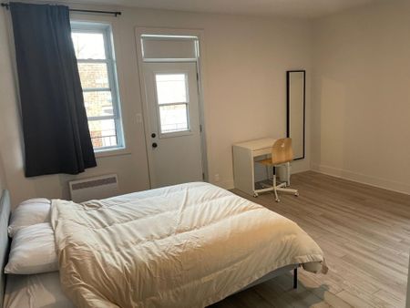 Appartement à louer - Montréal (Côte-des-Neiges/Notre-Dame-de-Grâce) (Notre-Dame-de-Grâce) - Photo 4